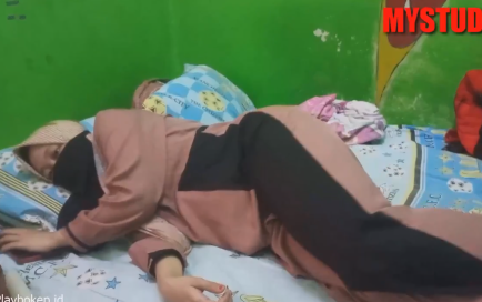 Video Terbaru Viral 2025 Ciuman Nakal Di Balik Tirai Kasih Video Top Global